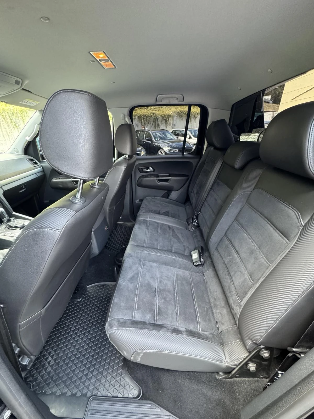 VW Amarok V6 TDI 4MOTION, снимка 9 - Автомобили и джипове - 55669994