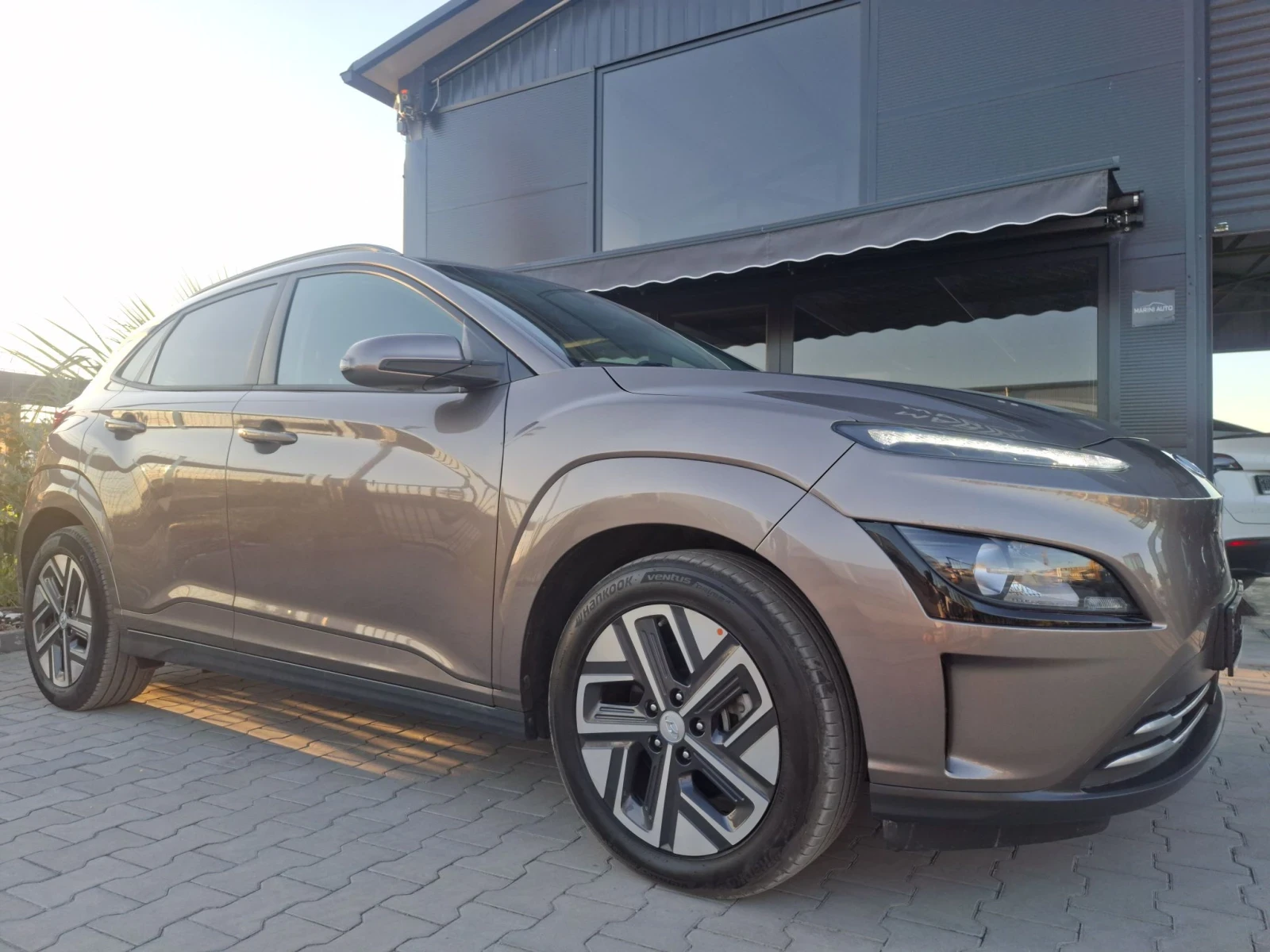 Hyundai Kona 64kw* * 100Soh* * facelift, снимка 8 - Автомобили и джипове - 55993532