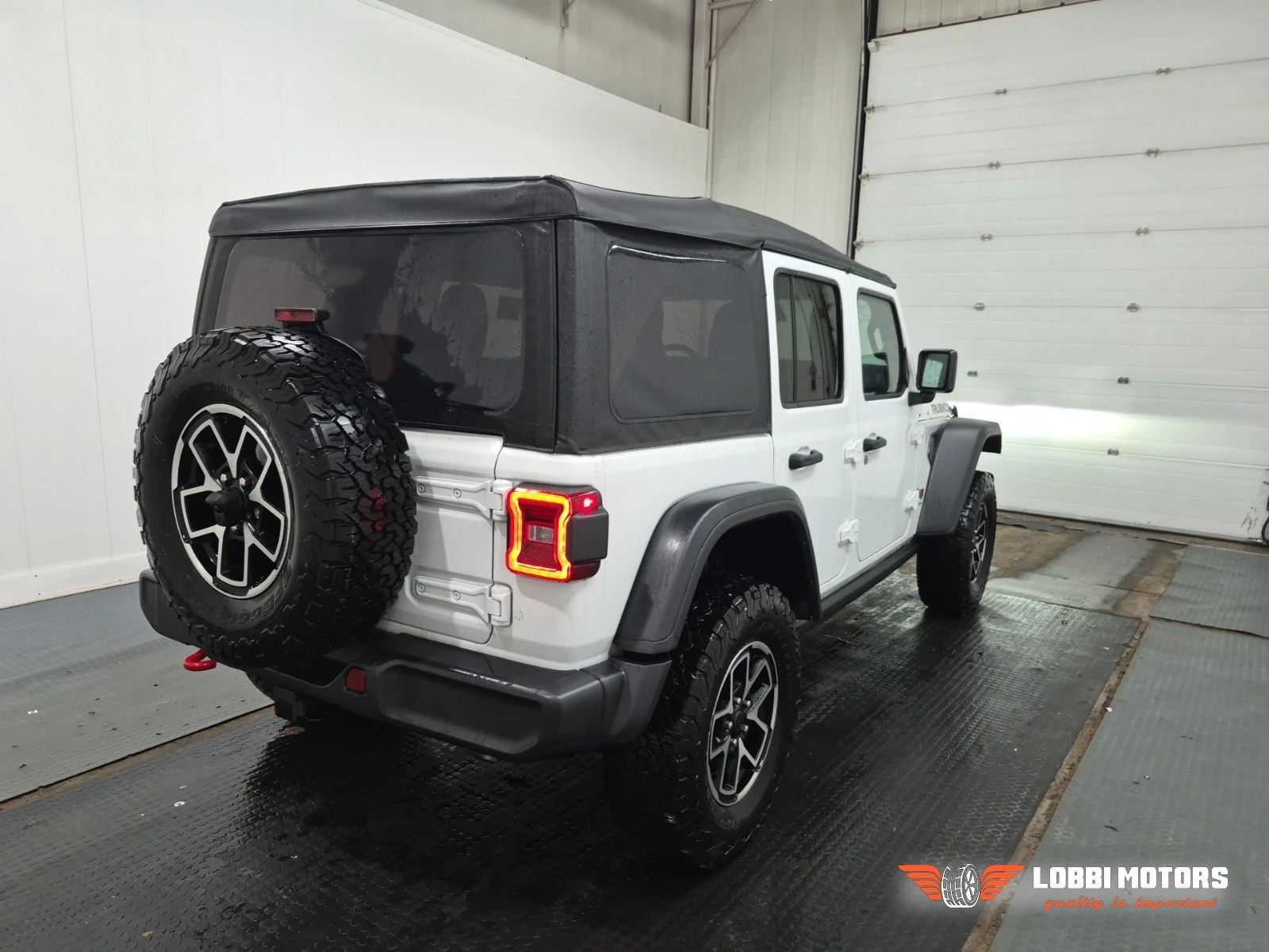 Jeep Wrangler, снимка 3 - Автомобили и джипове - 56069222