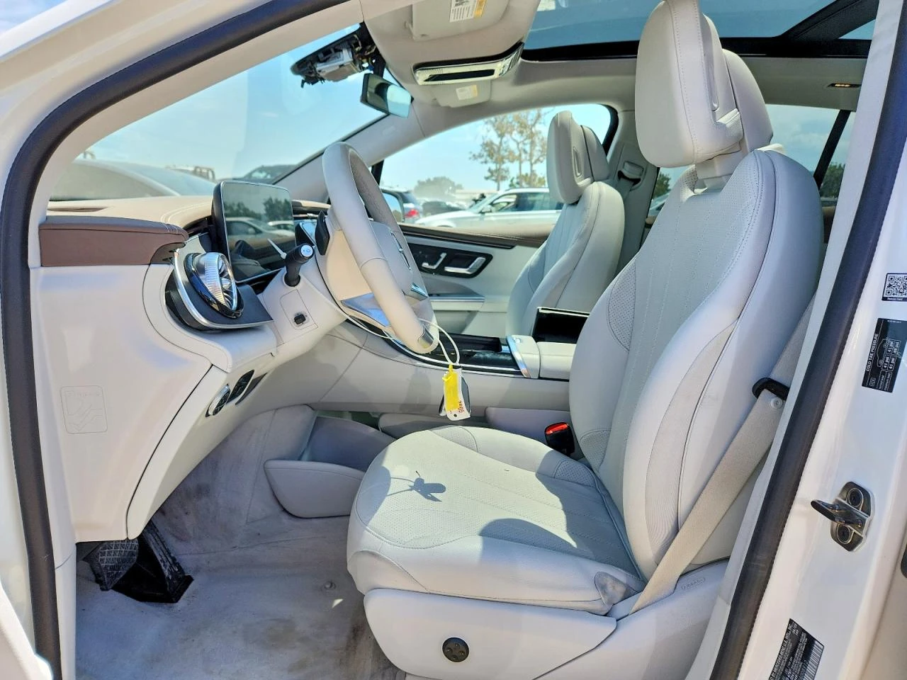 Mercedes-Benz EQE Suv 350 4Matic, снимка 7 - Автомобили и джипове - 56075956