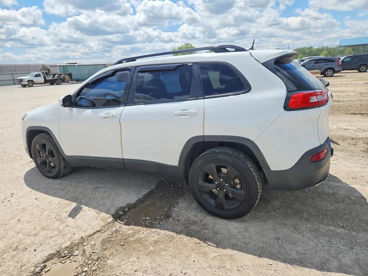 Jeep Cherokee 3.2l Latitude, снимка 2 - Автомобили и джипове - 56134961