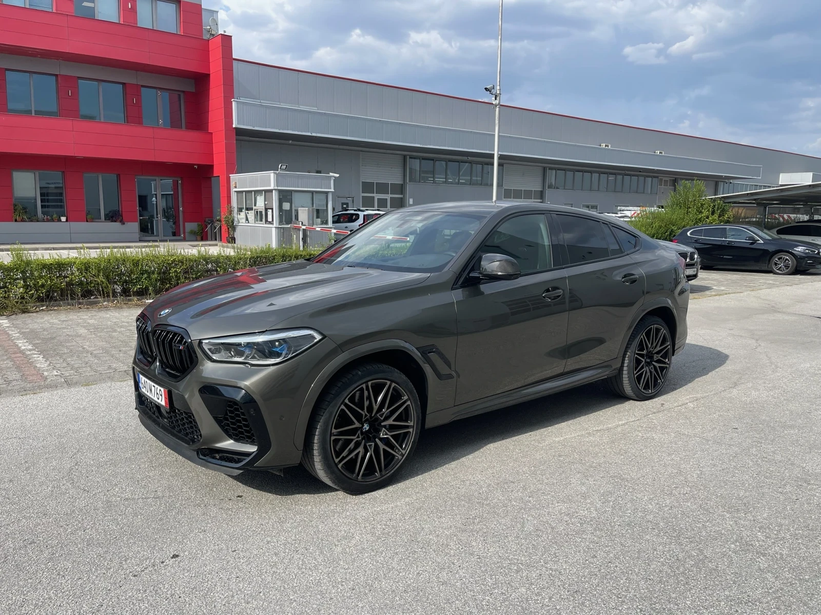 BMW X6 M Competition, снимка 10 - Автомобили и джипове - 56425222