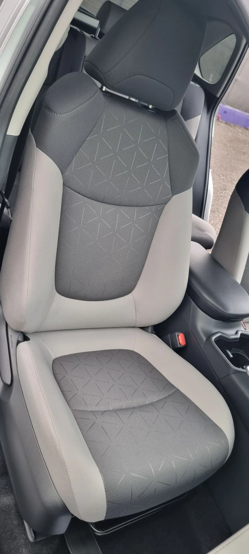 Toyota Rav4 RAV4 HYBRID , снимка 7 - Автомобили и джипове - 56647748
