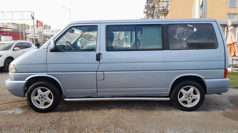 VW Caravelle 2.5TDI 151kc Кожа Клима , снимка 7 - Бусове и автобуси - 53027800