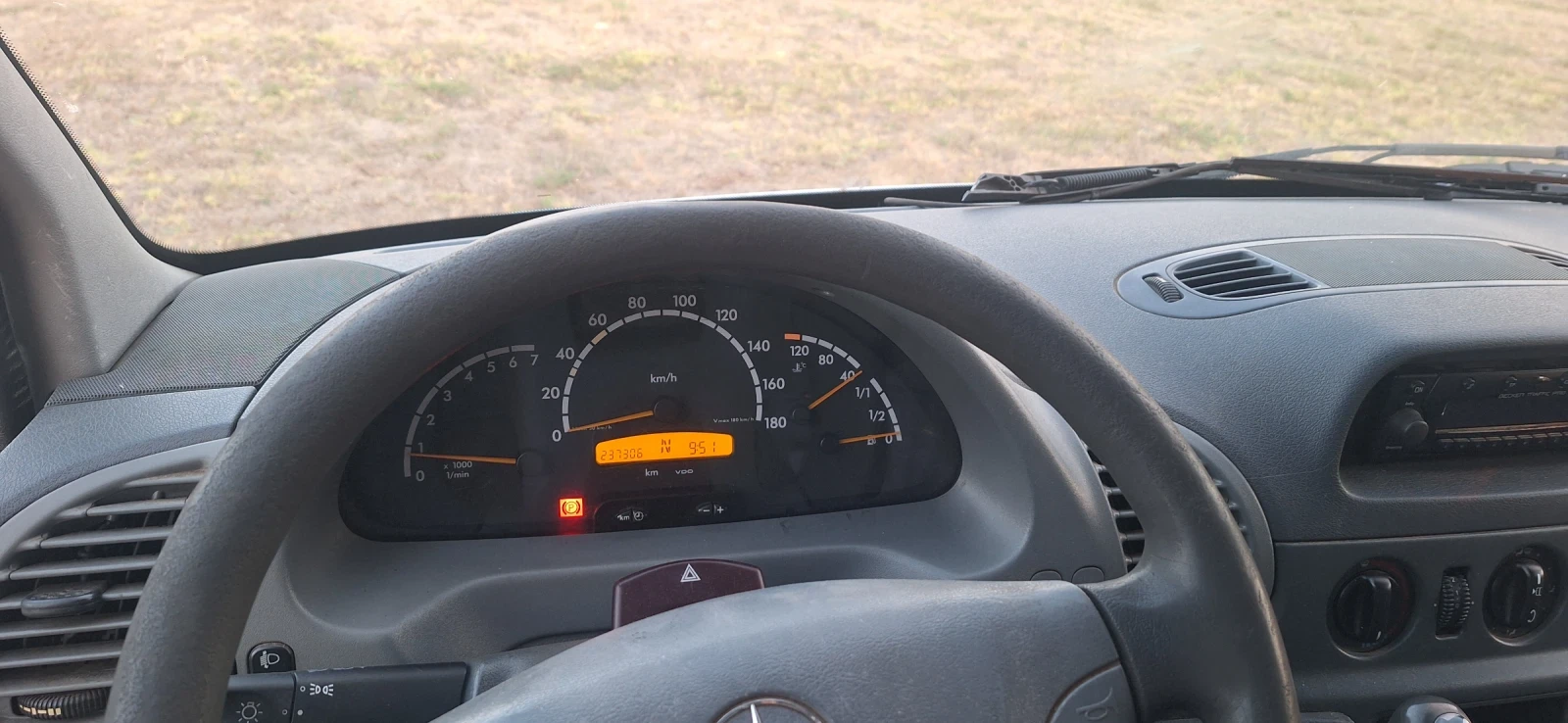 Mercedes-Benz 412 2.2 sprinter 411, снимка 14 - Бусове и автобуси - 56253912