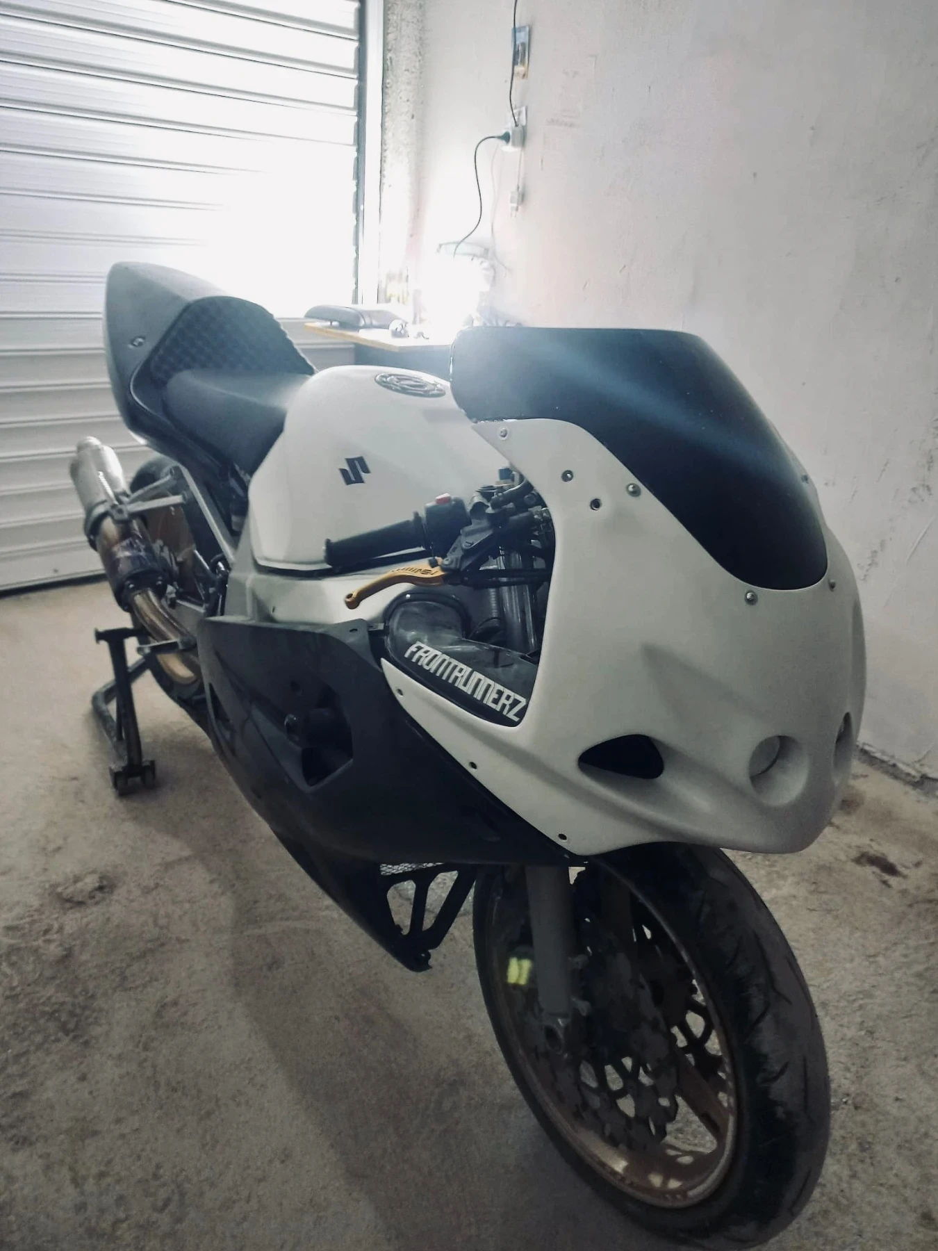 Suzuki Gsxr K2 750 НА ЧАСТИ