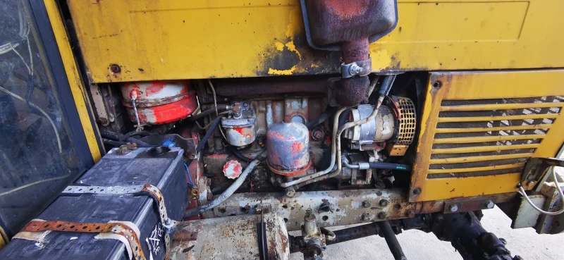 Трактор Болгар ТК 82, снимка 3 - Селскостопанска техника - 52703856