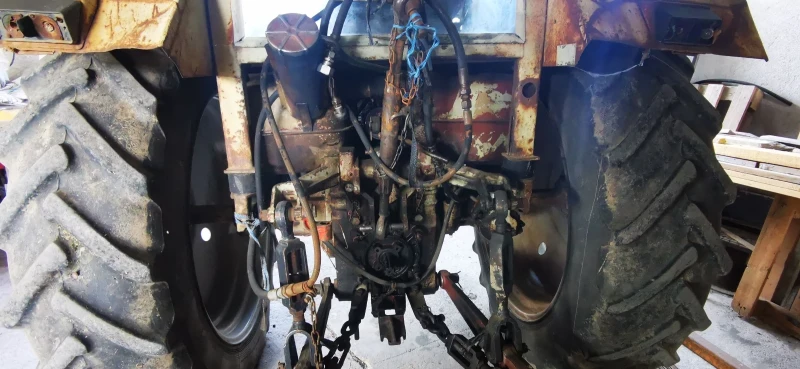 Трактор Болгар ТК 82, снимка 5 - Селскостопанска техника - 52703856