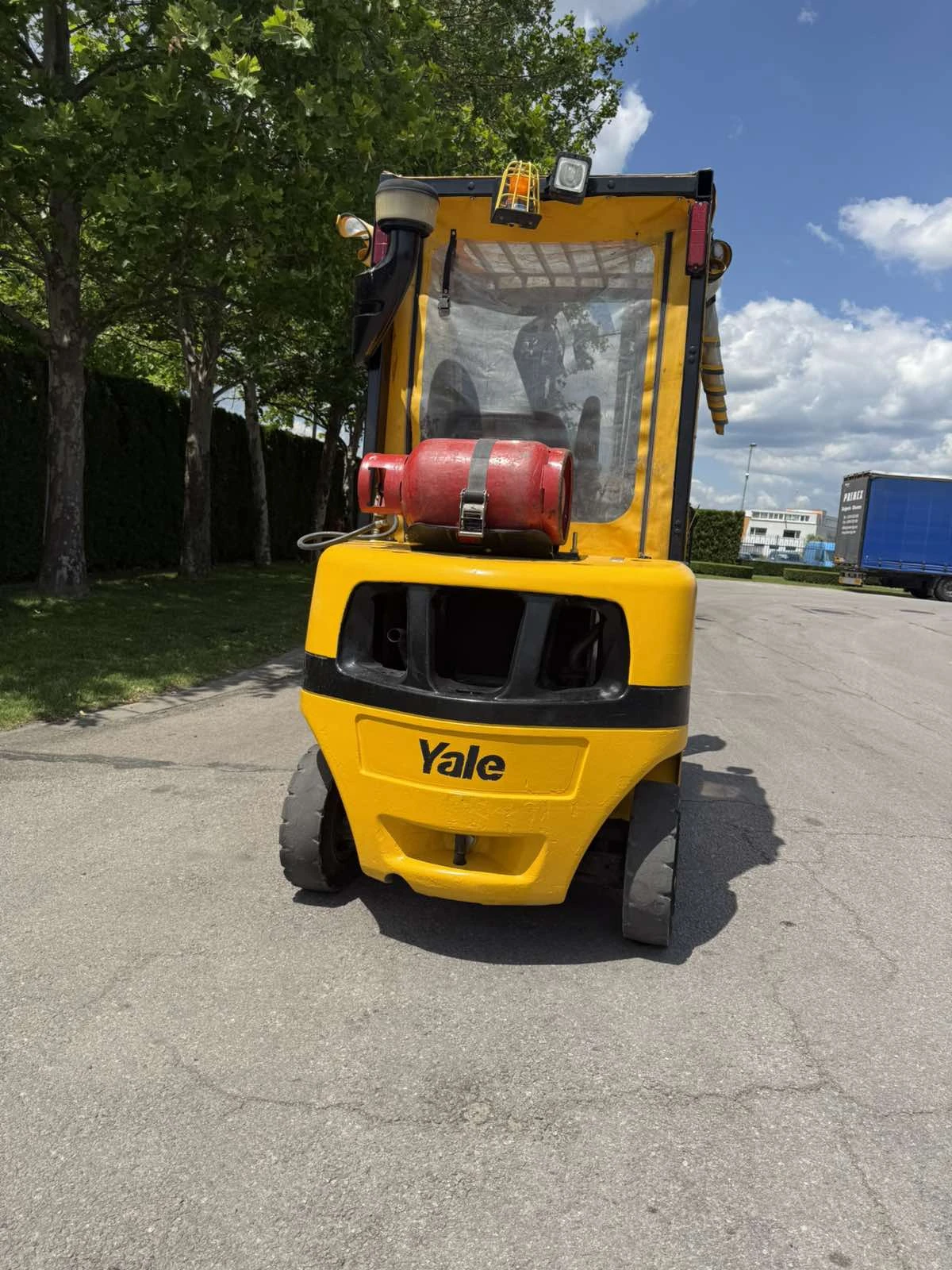 Мотокар Yale, снимка 13 - Индустриална техника - 54970338