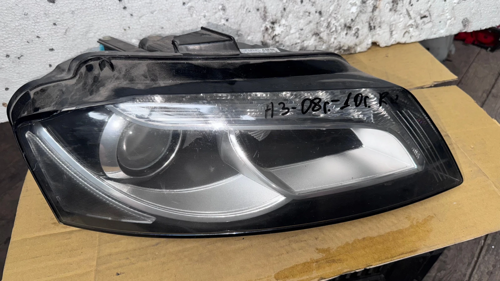   a Audi A3 - 8P0941004 / 1L009648-10 | Mobile.bg   1