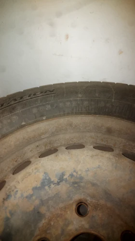 Гуми с джанти Debica 205/65R15, снимка 4 - Гуми и джанти - 48103555