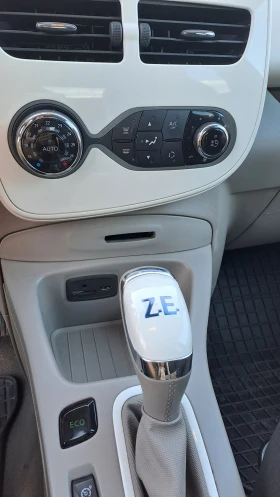 Renault Zoe, снимка 10