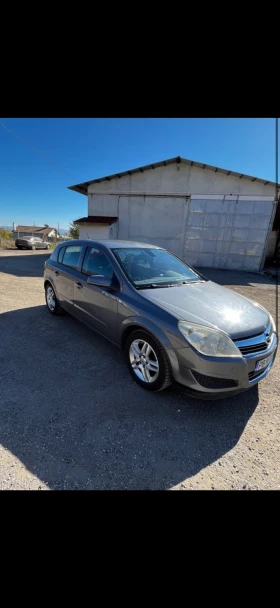 Opel Astra, снимка 1