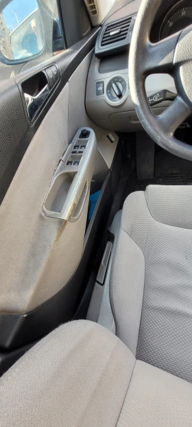 VW Passat Passat b6 Variant - 900 € / 1760.25 лв. - 59463044 5