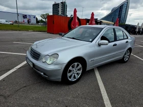 Mercedes-Benz C 220 2.2CDI  2002г ръчка  - 2500 € / 4889.57 лв. - 75086545 2