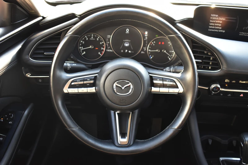 Mazda 3 2.5i* SKYACTIV-G* AUTOMAT* LINE-ASSIST* BRAKE-ASSI, снимка 14 - Автомобили и джипове - 47010159