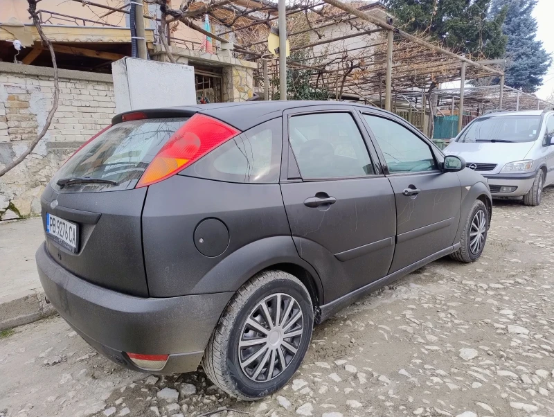 Ford Focus 1.6 Газ, снимка 8 - Автомобили и джипове - 48586322