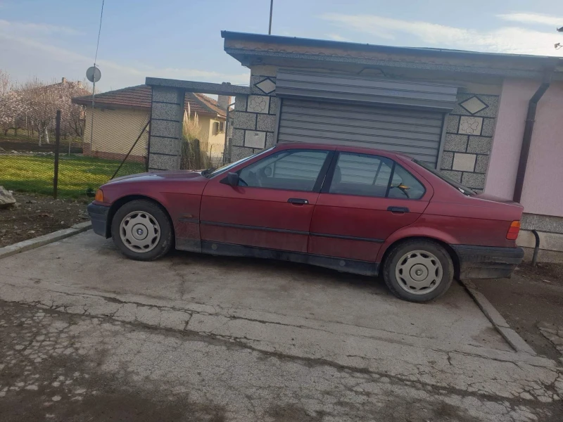 BMW 318, снимка 10 - Автомобили и джипове - 48966660