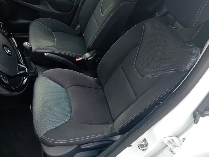 Renault Clio 1.5dci, снимка 7 - Автомобили и джипове - 52261947