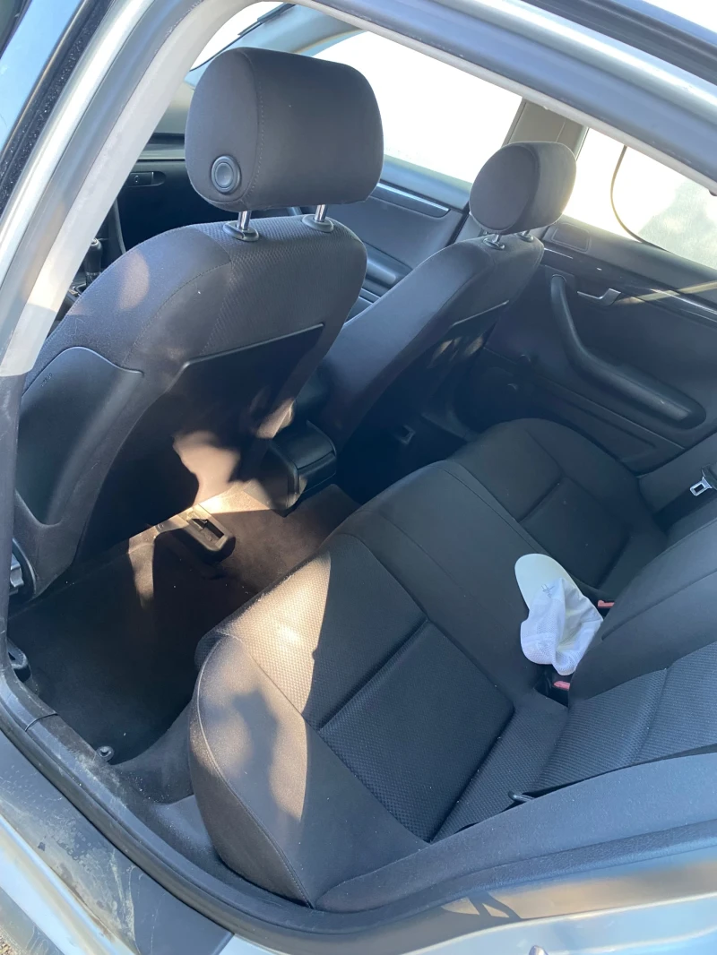 Audi A4 2.0, снимка 6 - Автомобили и джипове - 53193028