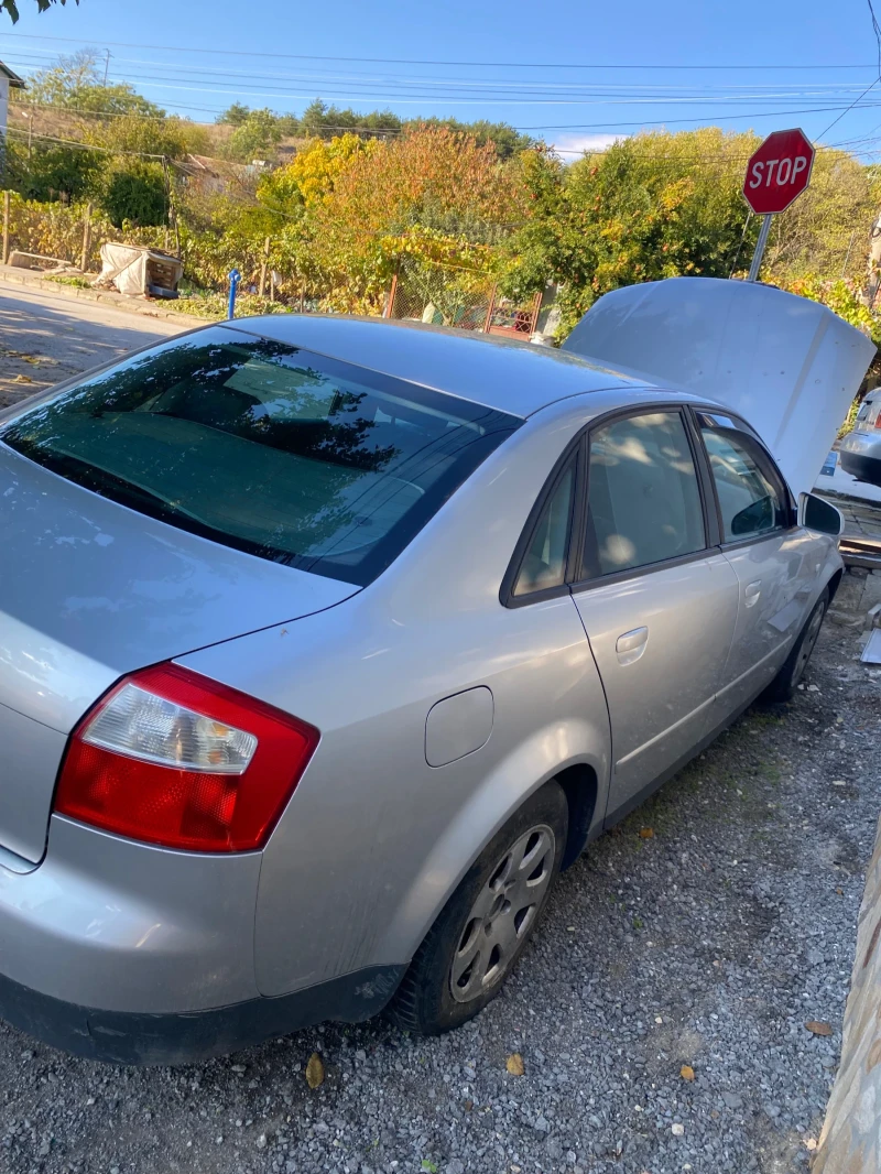 Audi A4 2.0, снимка 2 - Автомобили и джипове - 53193028