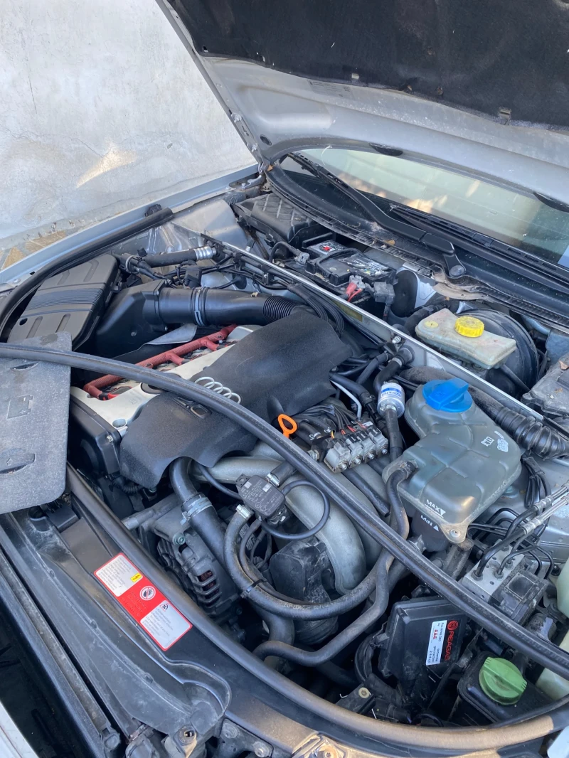 Audi A4 2.0, снимка 8 - Автомобили и джипове - 53193028