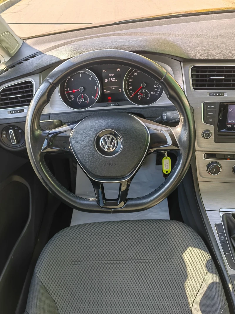 VW Golf 7 1.6TDI 110, снимка 7 - Автомобили и джипове - 52342498
