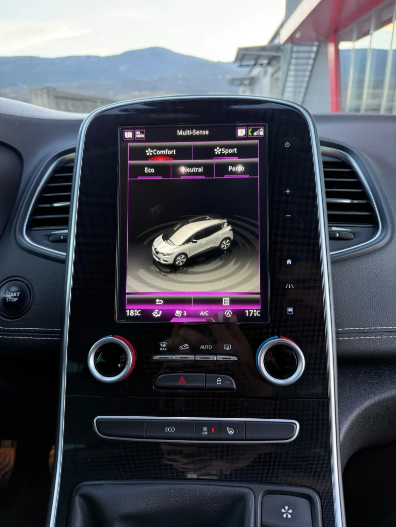 Renault Scenic 1.5 dci PARIS BOSE EDITION, снимка 11 - Автомобили и джипове - 52425853