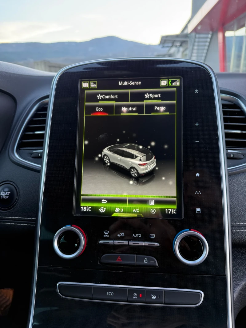 Renault Scenic 1.5 dci PARIS BOSE EDITION, снимка 12 - Автомобили и джипове - 52425853