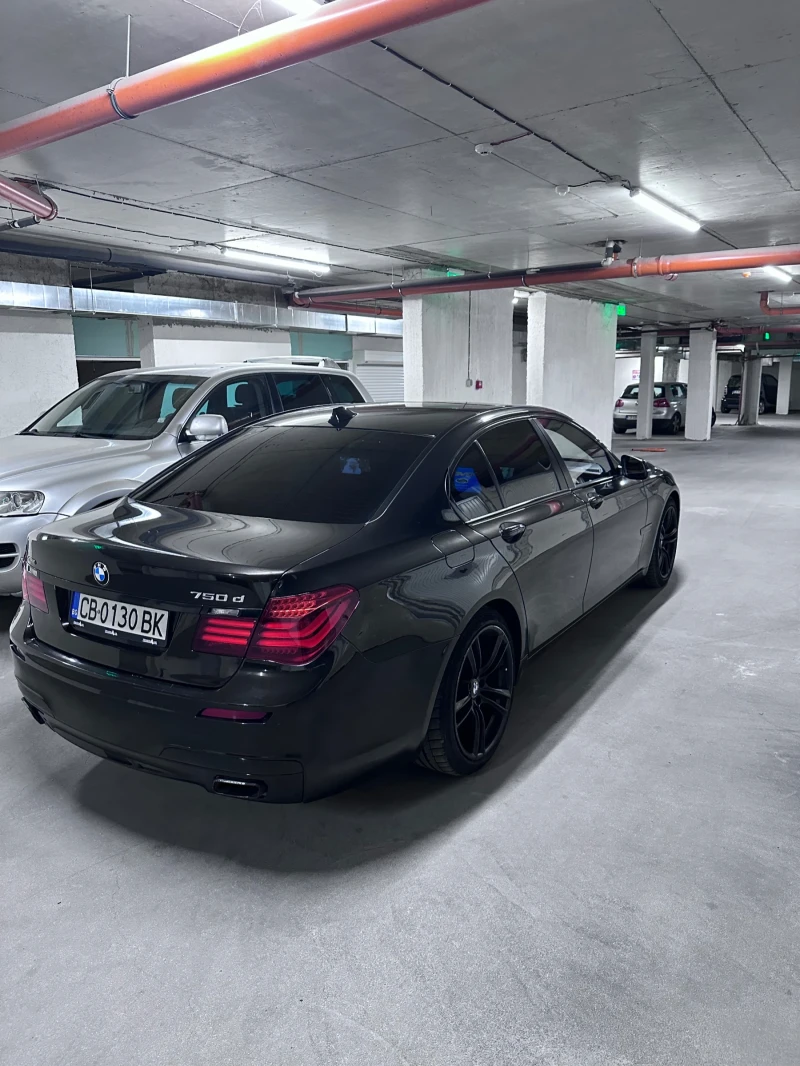 BMW 750 Xdrive , снимка 2 - Автомобили и джипове - 52474007