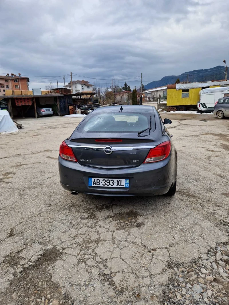 Opel Insignia, снимка 3 - Автомобили и джипове - 52666850