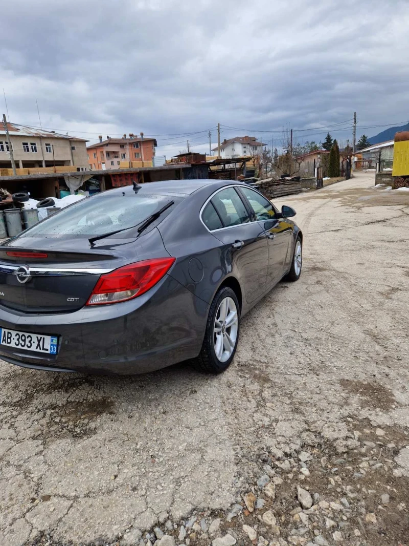Opel Insignia, снимка 4 - Автомобили и джипове - 52666850