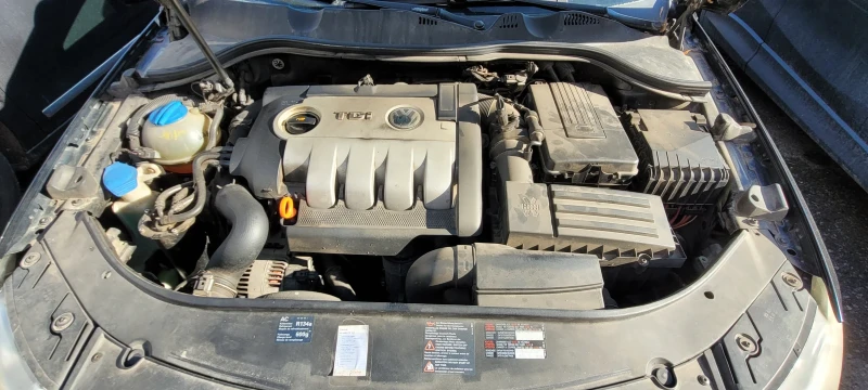 VW Passat Passat b6 Variant, снимка 8 - Автомобили и джипове - 53141054