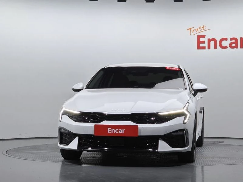 Kia K5 2.0 Prestige, снимка 2 - Автомобили и джипове - 56475120