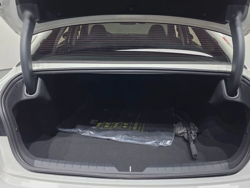 Kia K5 2.0 Prestige, снимка 15 - Автомобили и джипове - 56475120