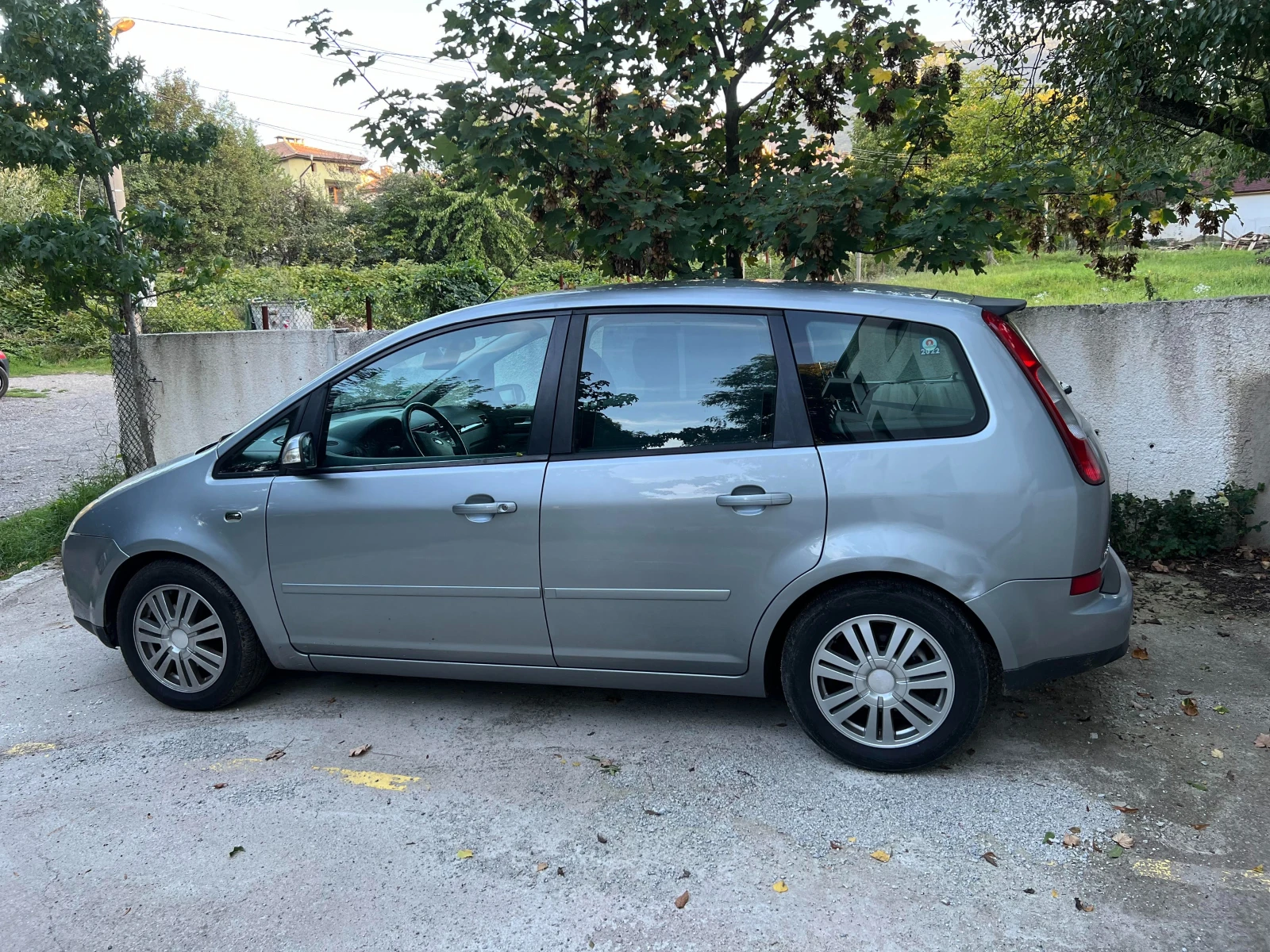 Ford C-max 1.8i GHIA - изображение 2