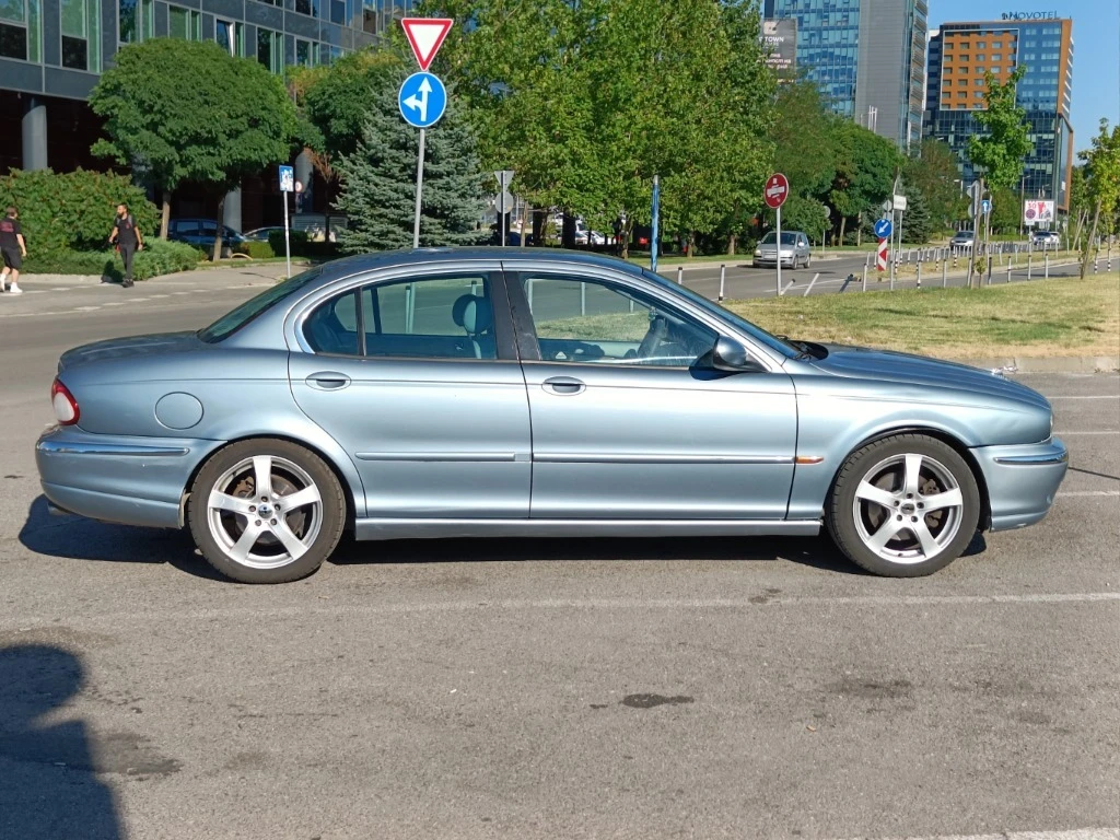 Jaguar X-type 2.5 V6 4х4 Газ - изображение 6