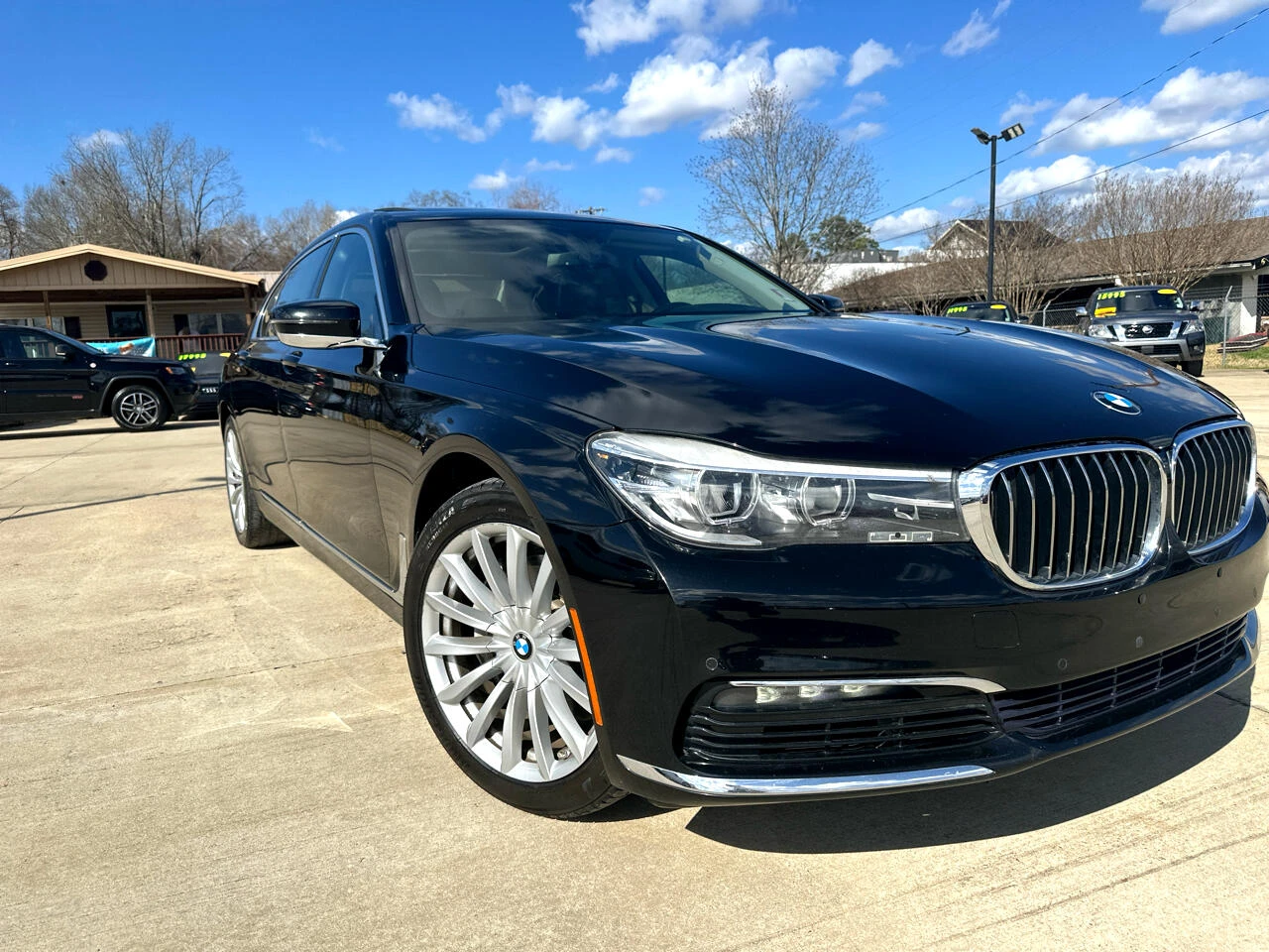 BMW 740 Li* Harman/Kardon* Head-up* Пано* Keyless - изображение 3