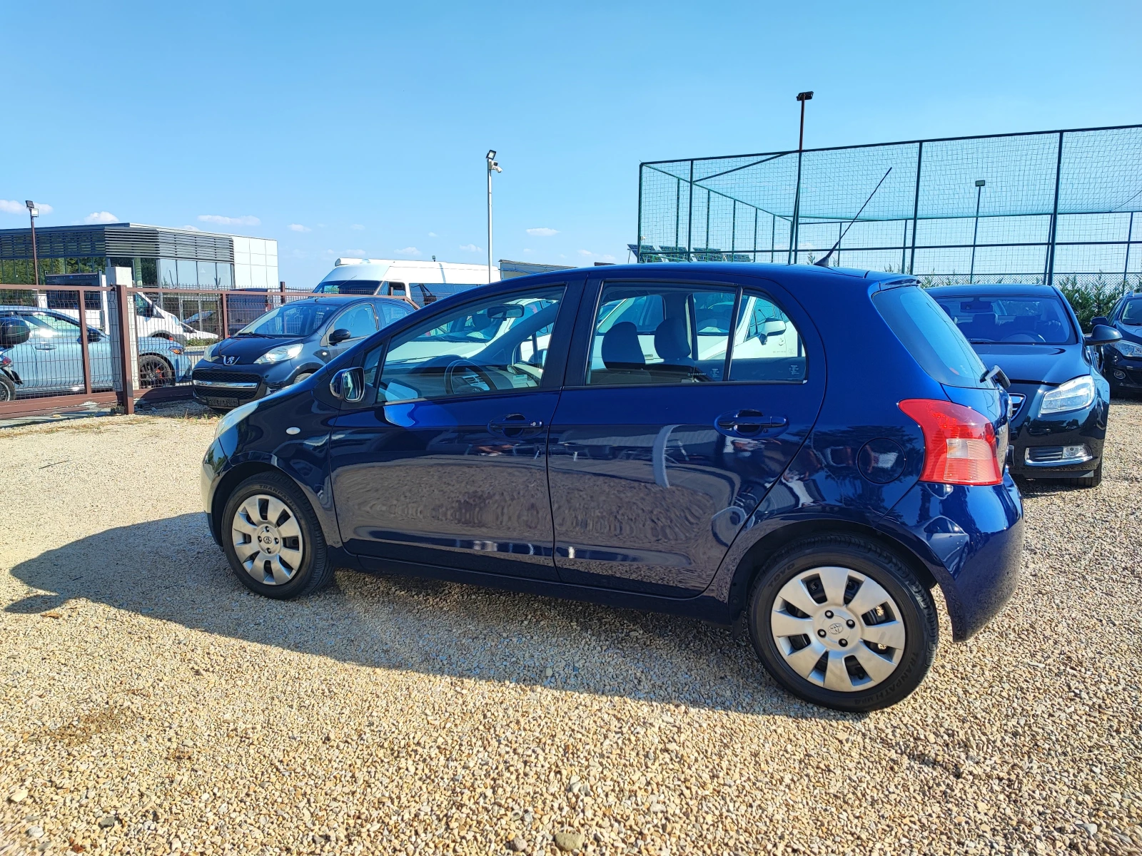 Toyota Yaris НОВА /77х.км - изображение 9
