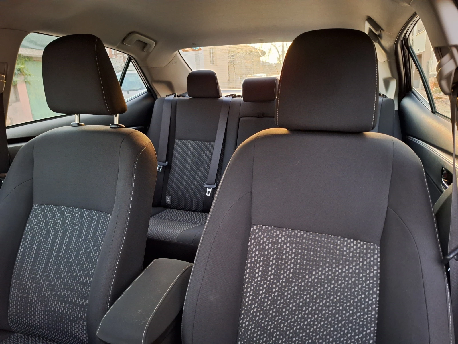 Toyota Corolla | Mobile.bg   13