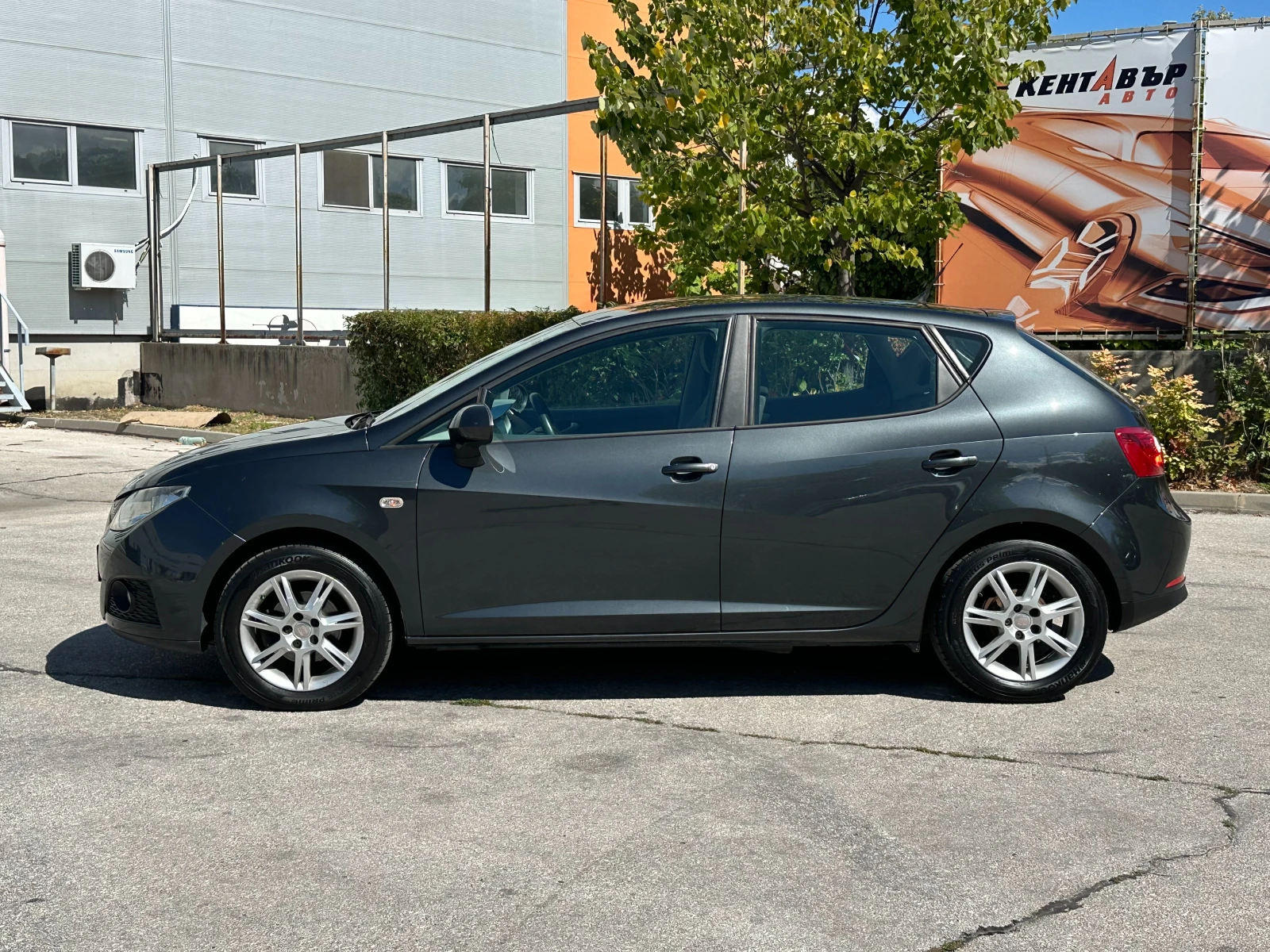Seat Ibiza 1.2i 69 к.с. Газ/бензин - изображение 2