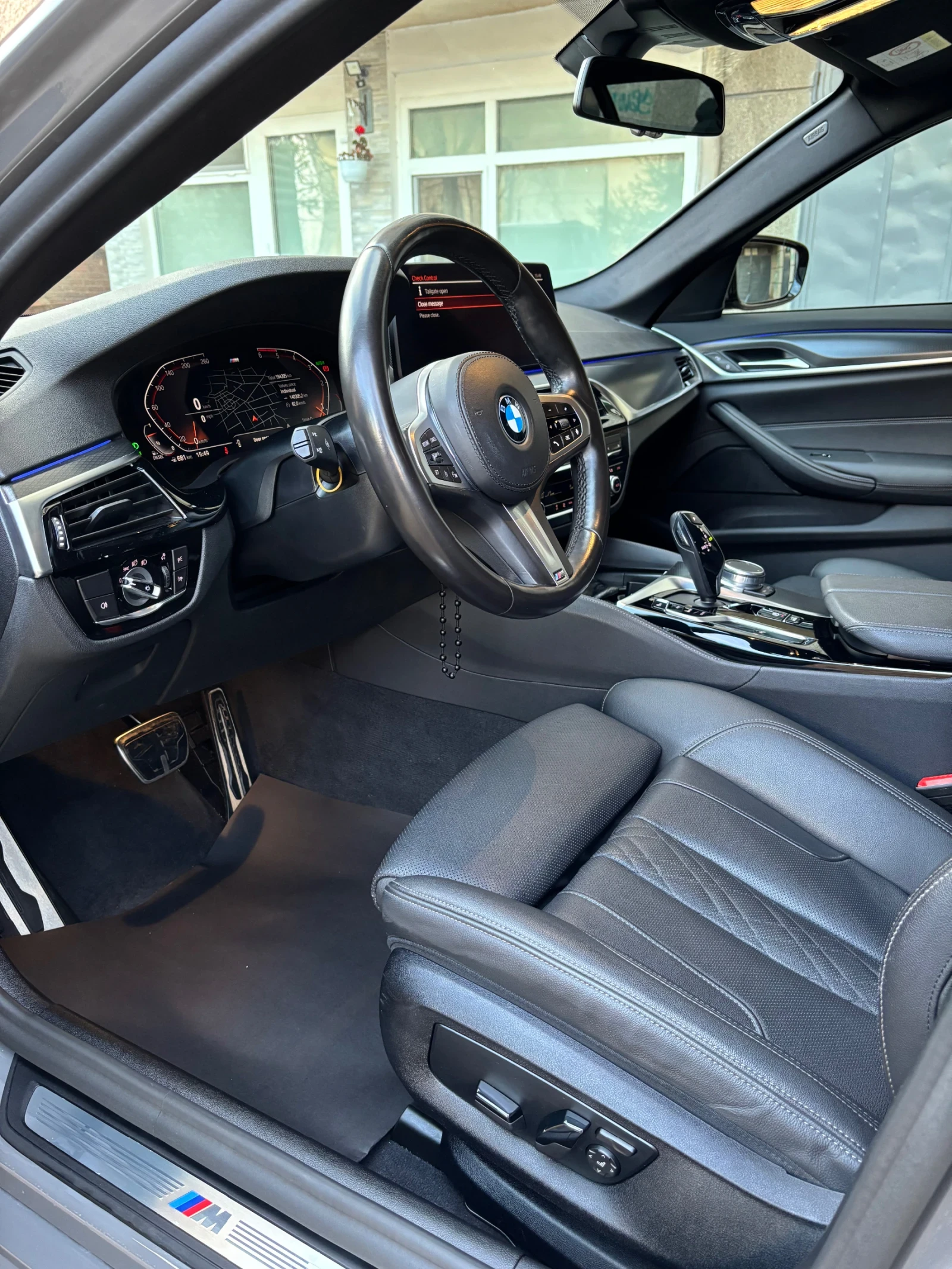 BMW 520 d / M Sport - изображение 9