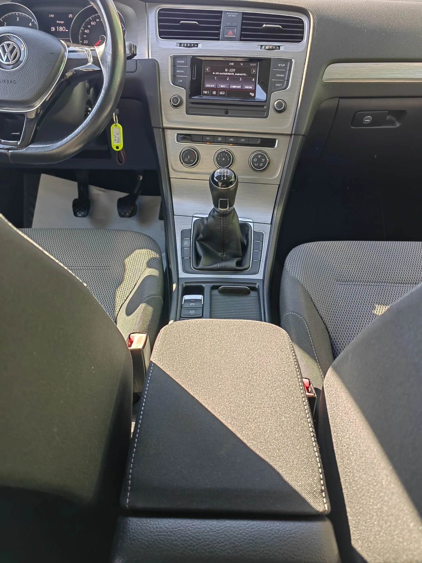 VW Golf 7 1.6TDI 110 - изображение 10