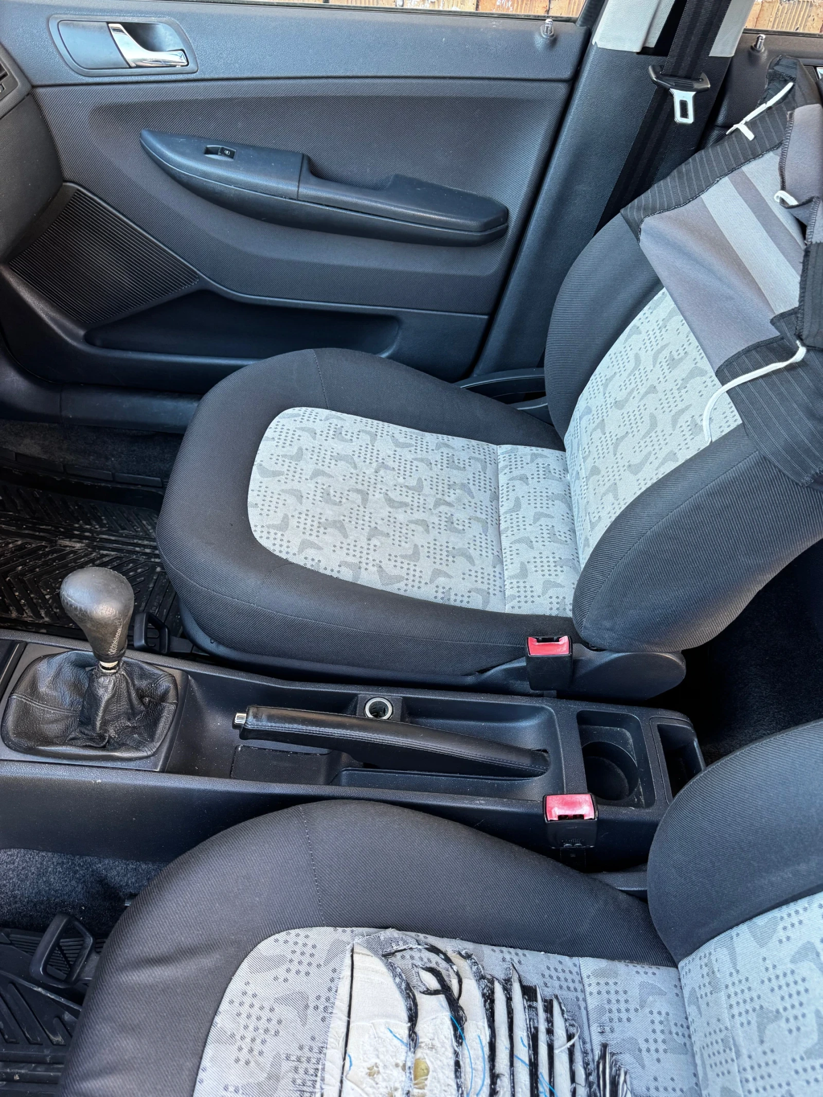 Skoda Fabia 1.9 TDI 101 к.с., снимка 5 - Автомобили и джипове - 53625569