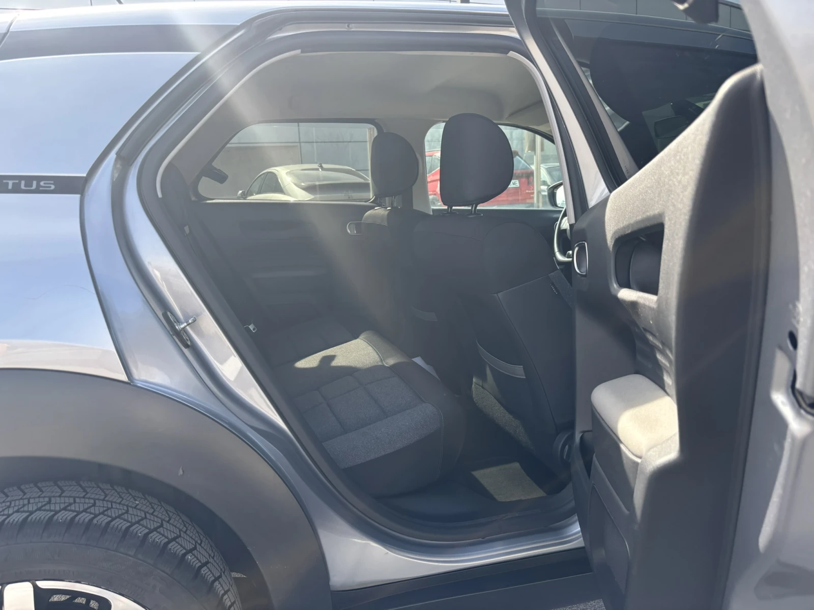 Citroen C4 Cactus, снимка 13 - Автомобили и джипове - 53826451