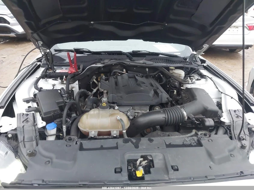 Ford Mustang 2.3l Ecoboost Premium, снимка 10 - Автомобили и джипове - 53874922