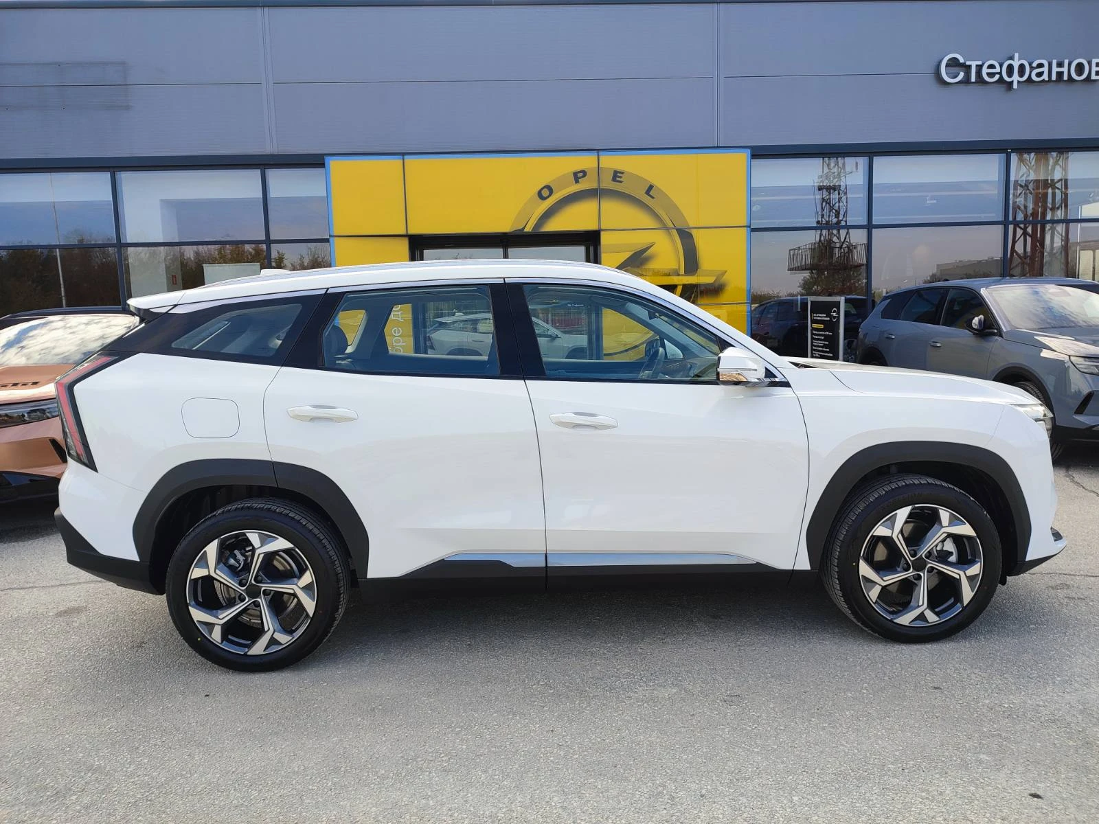 Geely Starray GK FWD 1.5 (174hp) 7 DCT, снимка 5 - Автомобили и джипове - 53959245