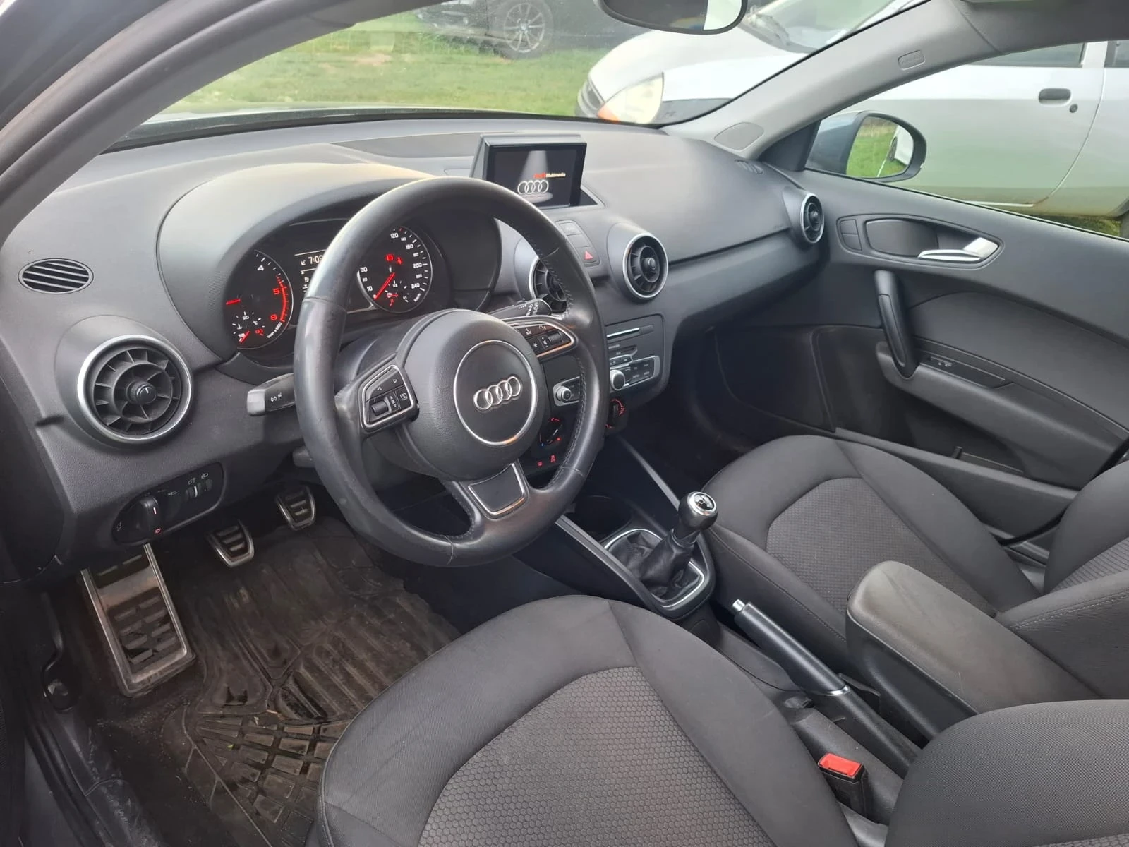 Audi A1 | Mobile.bg � ����������� 15