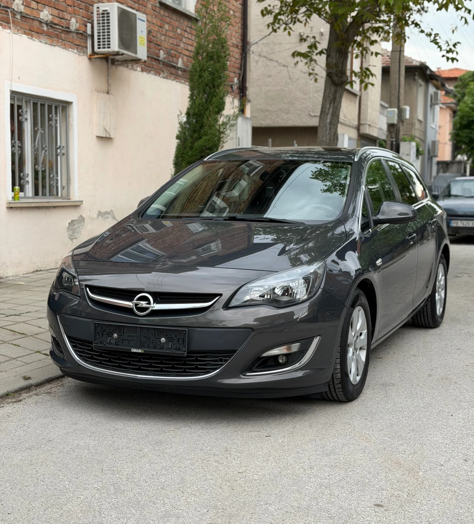 Opel Astra SPORTS TOURER 1.7D 110�� 2014� * 162� �� ������*  | Mobile.bg � ����������� 2