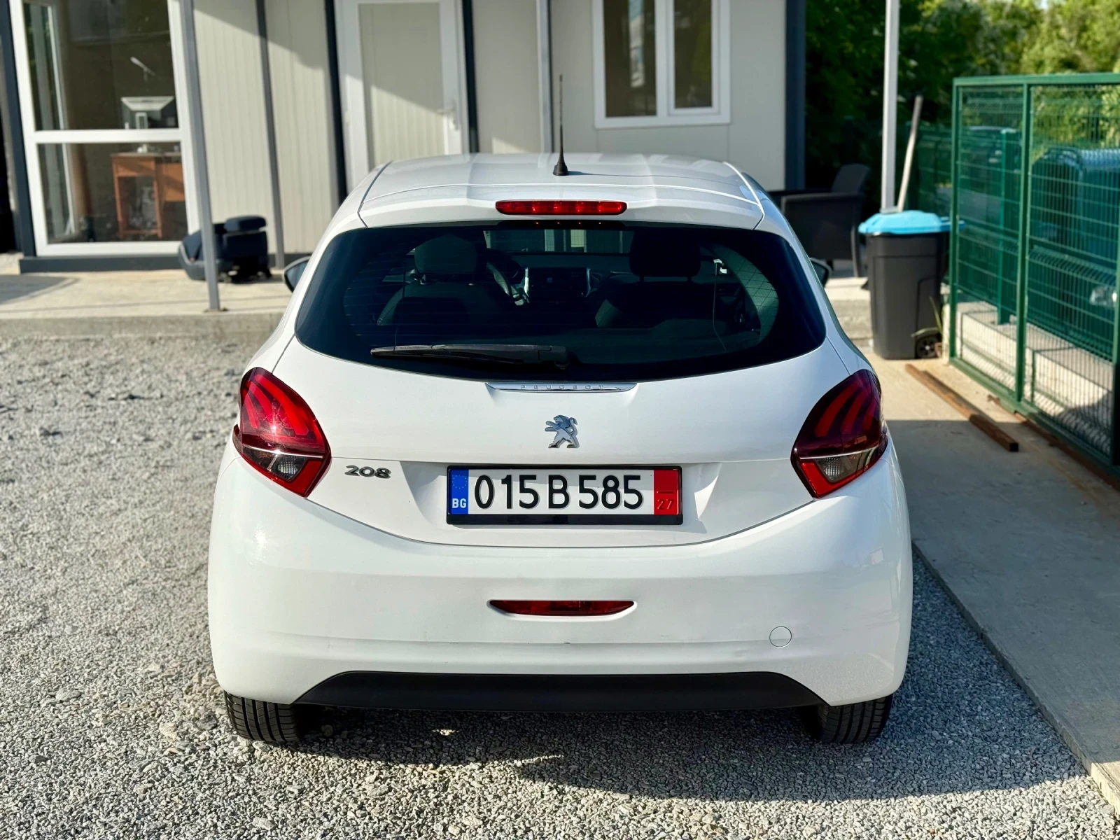 Peugeot 208 1.2i* 60 ���. ��* ���� 6* �������* ��������� | Mobile.bg � ����������� 7